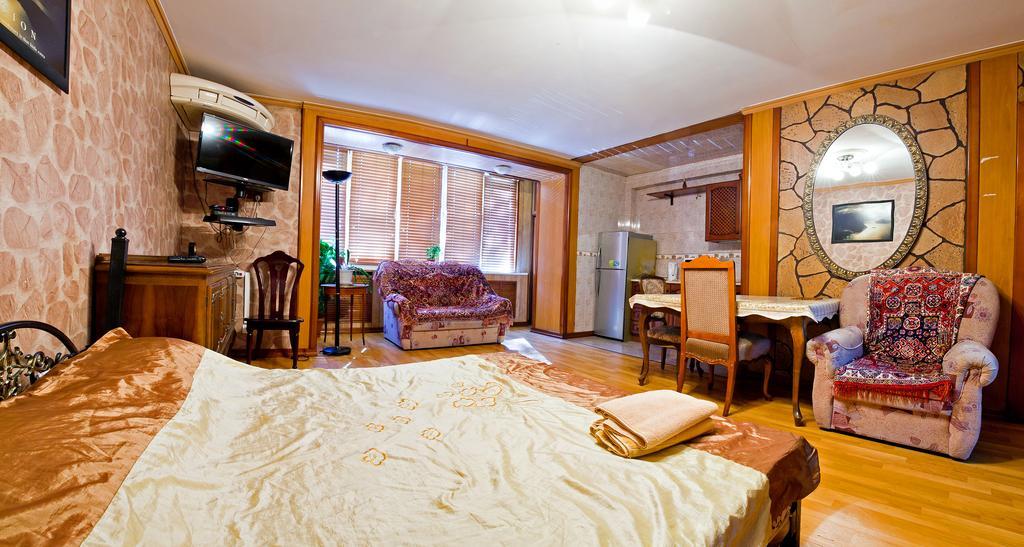 Lessor Apartments Almaty Zimmer foto